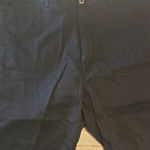 Roundtree & Yorke Black Flat Front Shorts